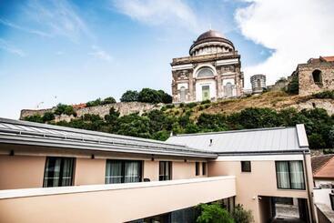تختخواب و صبحانه Villa Gran