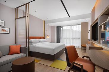 هتل Home2 Suite By Hilton Wenzhou Wencheng