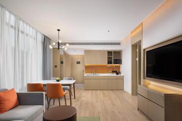 هتل Home2 Suite By Hilton Wenzhou Wencheng