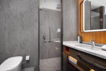هتل Home2 Suite By Hilton Wenzhou Wencheng