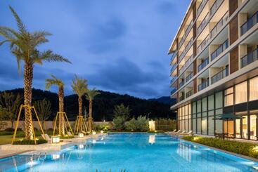 هتل Home2 Suite By Hilton Wenzhou Wencheng