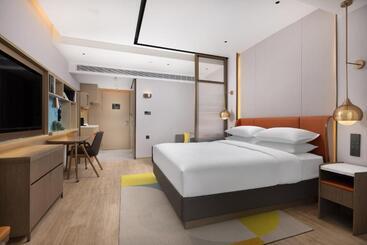 هتل Home2 Suite By Hilton Wenzhou Wencheng