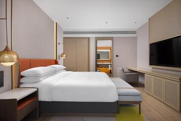 هتل Home2 Suite By Hilton Wenzhou Wencheng