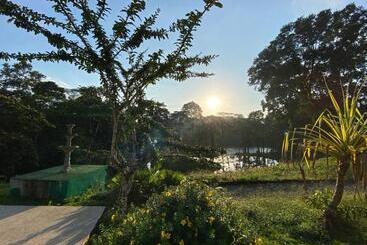 酒店 Jungle Lodge El Jardin Aleman