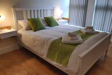 Chandlers Lodge B&b