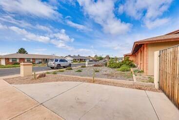 Charming Home W/ Pool   Near Mesa Arts Center!