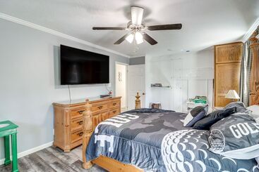 별장 Charming Fairfield Bay Home On Golf Course