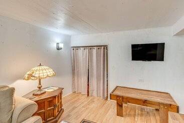 Family Friendly Lake Waubesa Home: Boat + Swim!