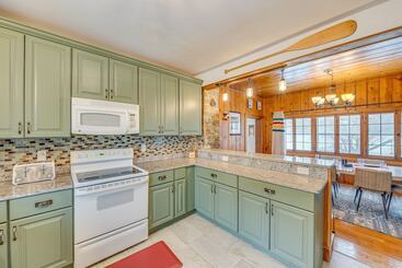 Family Friendly Lake Waubesa Home: Boat + Swim!
