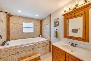 Family Friendly Lake Waubesa Home: Boat + Swim!