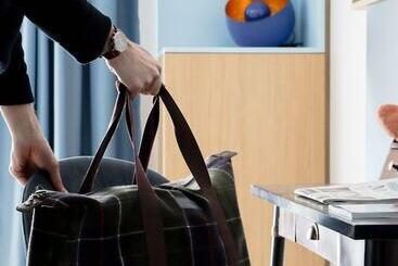 هتل Hôtel Best Of Both   Divonne Les Bains