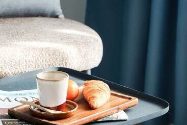 هتل Hôtel Best Of Both   Divonne Les Bains