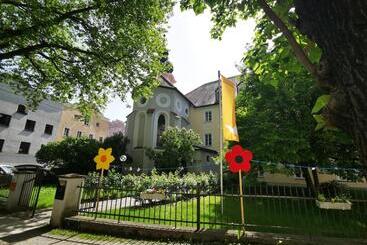호텔 Haus Der Begegnung Heilig Geist