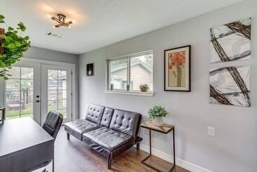 Houston Heights Home W/ Yard ~ 5 Mi To Downtown!