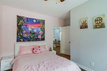 Houston Heights Home W/ Yard ~ 5 Mi To Downtown!