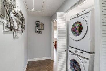 Houston Heights Home W/ Yard ~ 5 Mi To Downtown!