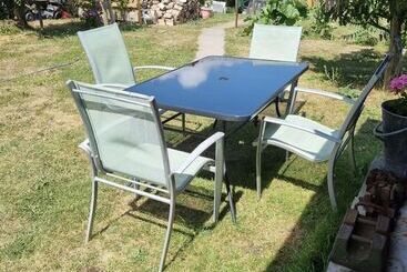 Glamping Cabin   Great For Hikers   Breakfast Inc!
