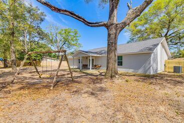 Modern Pensacola Home ~ 6 Mi To Beach!