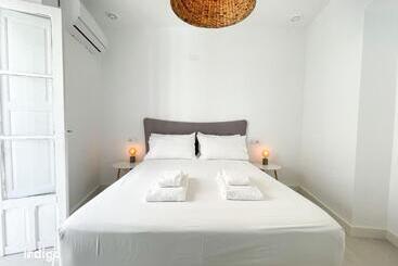 پانسیون Casa Cristóbal Colón Habitaciones Con Vistas A Semana Santa Y Fiestas