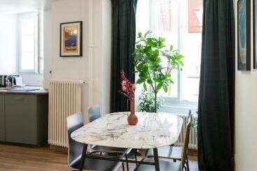 Пансион Marché 28 Guesthouse