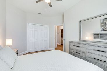 Сельский дом Valrico Home W/ Yard ~ 14 Mi To Downtown Tampa