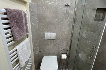 تختخواب و صبحانه Guesthouse Villa Mlini