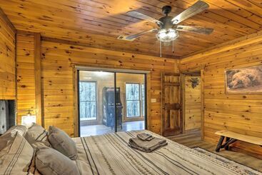 بيت ريفى Blue Ridge Cabin W/ Hot Tub, Fire Pit, & Game Room