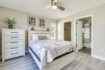 별장 Charming Pcb Home ~ 1 Mi To Beach Access!