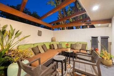 Edwin By Avantstay Hollywood Hills Luxury + Pool