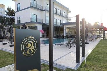 هتل Roseira Mar-inn Luxury