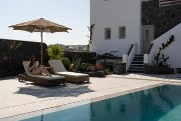 هتل Santa Mar Eco Suites