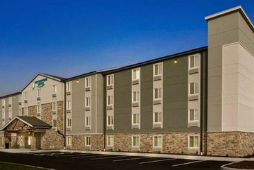 هتل Woodspring Suites Fort Myers   Cape Coral