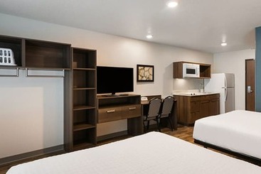هتل Woodspring Suites Fort Myers Cape Coral