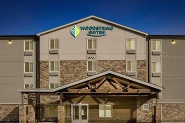 هتل Woodspring Suites Fort Myers   Cape Coral