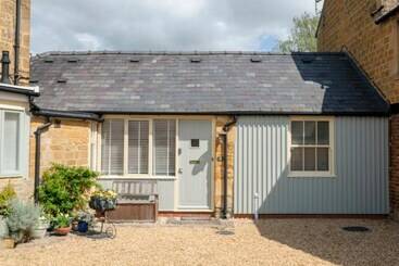 Immaculate 1 Bed Cottage In Moreton In Marsh