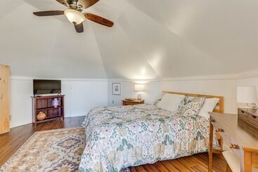 Mountaintop Blue Ridge Cabin: 2 Mi To Downtown
