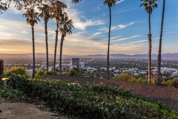 Oak Hills By Avantstay Panoramic View, Pool, Spa