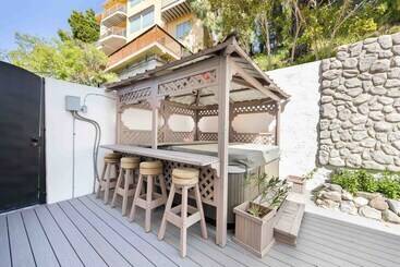 Pacific View By Avantstay Original Artist S Home