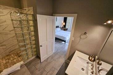 پانسیون Bishop Hotel Key West