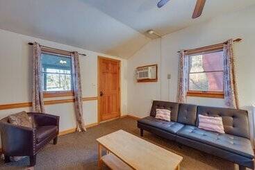 Pet Friendly Laconia Cabin W/ Fireplace + Deck!