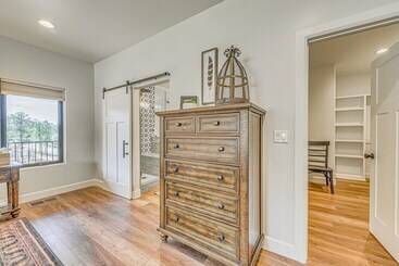 Spacious Ruidoso Home: Hike, Golf, Ski & More!