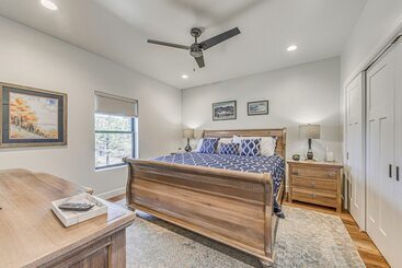 Spacious Ruidoso Home: Hike, Golf, Ski & More!