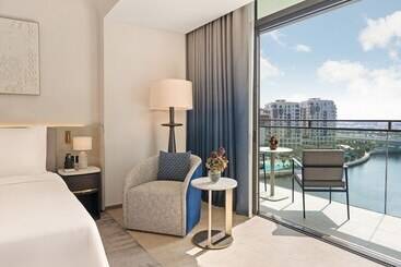 هتل Palace Dubai Creek Harbour