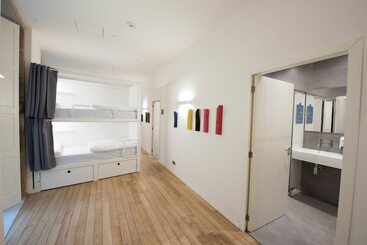 Bluesock Hostels Porto