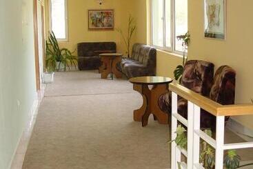 Family Hotel Gabrovo