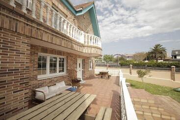 Gijon Surf Hostel