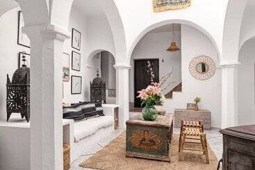 هتل Eole Tarifa Rooms