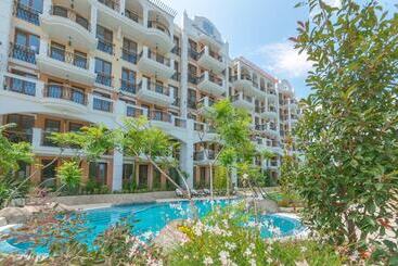 هتل Harmony Suites Grand Resort