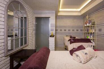 酒店 Therma Palace   Mineral Pool & Spa & All Inclusive
