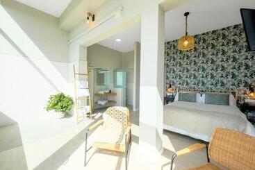 هتل Villa Dama By Airnest
